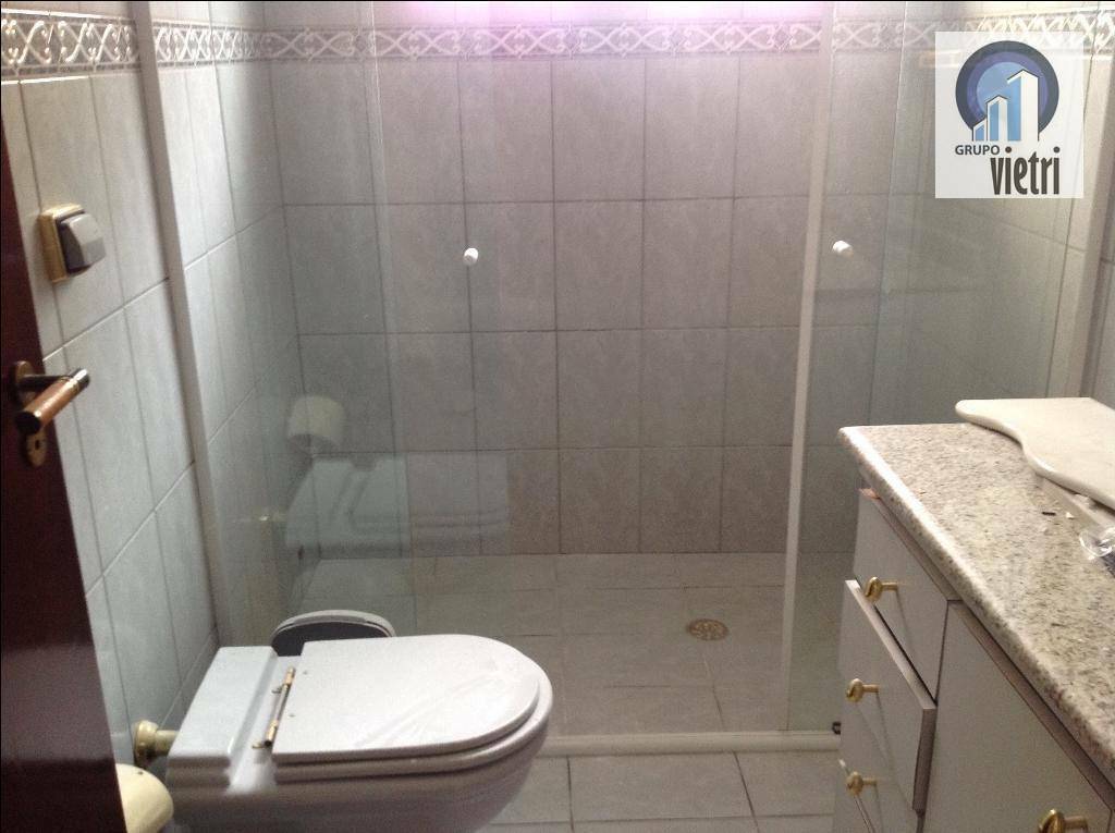 Sobrado à venda com 3 quartos, 205m² - Foto 47