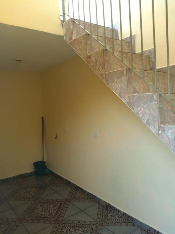 Sobrado à venda com 1 quarto, 200m² - Foto 6