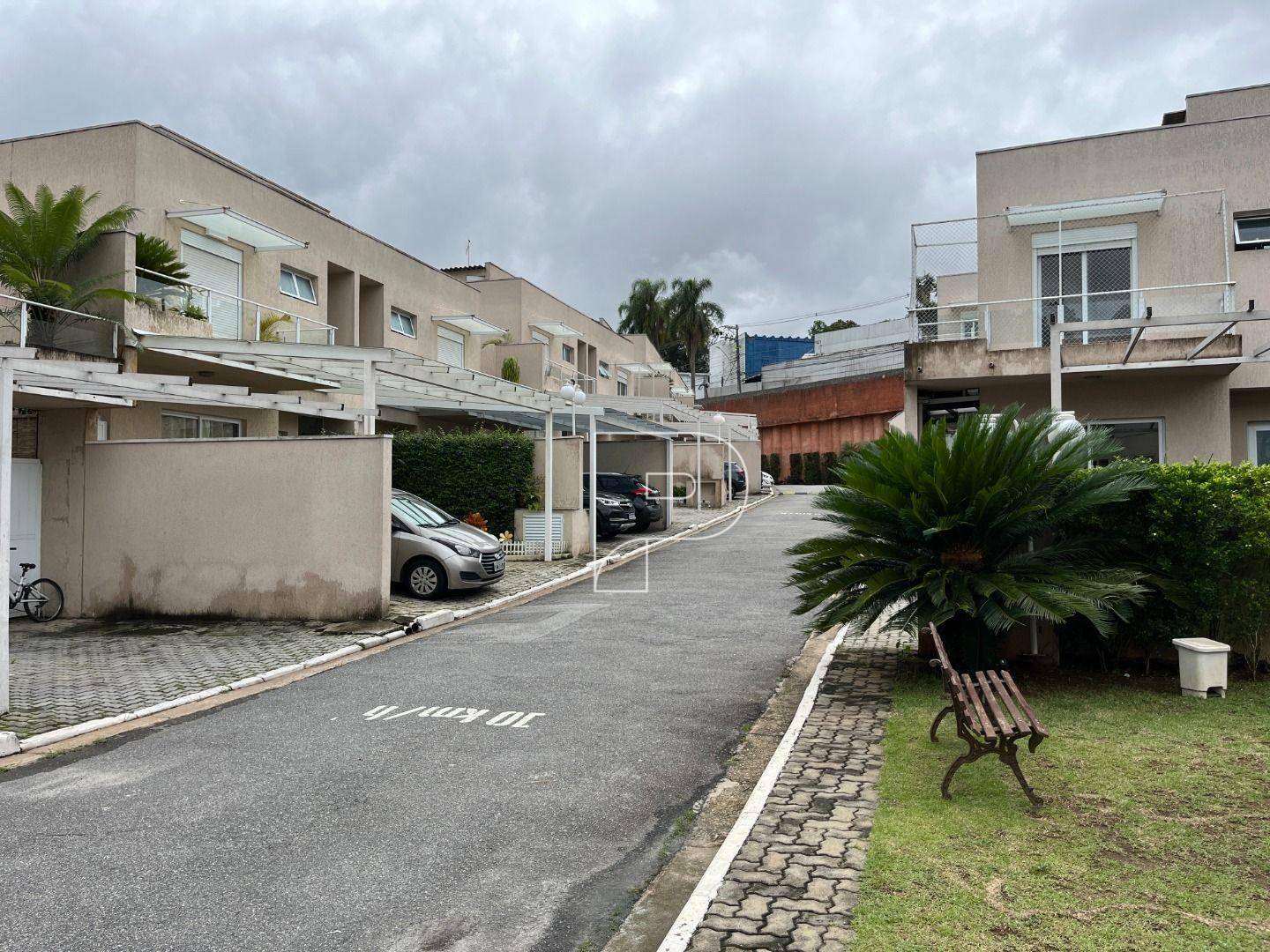 Casa de Condomínio à venda e aluguel com 3 quartos, 148m² - Foto 3