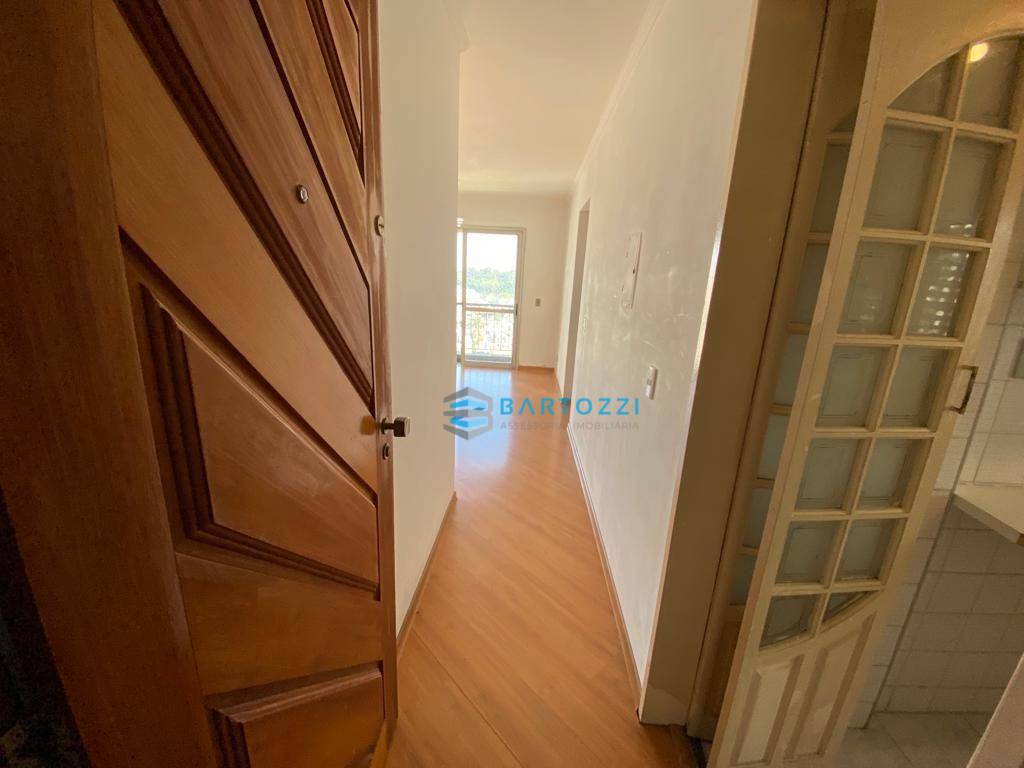 Apartamento para alugar com 2 quartos, 51m² - Foto 7