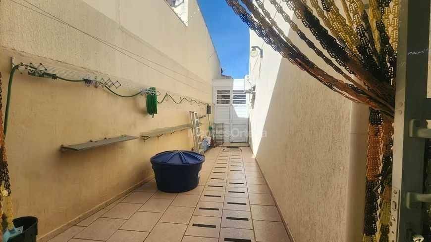 Casa de Condomínio à venda com 4 quartos, 200m² - Foto 18