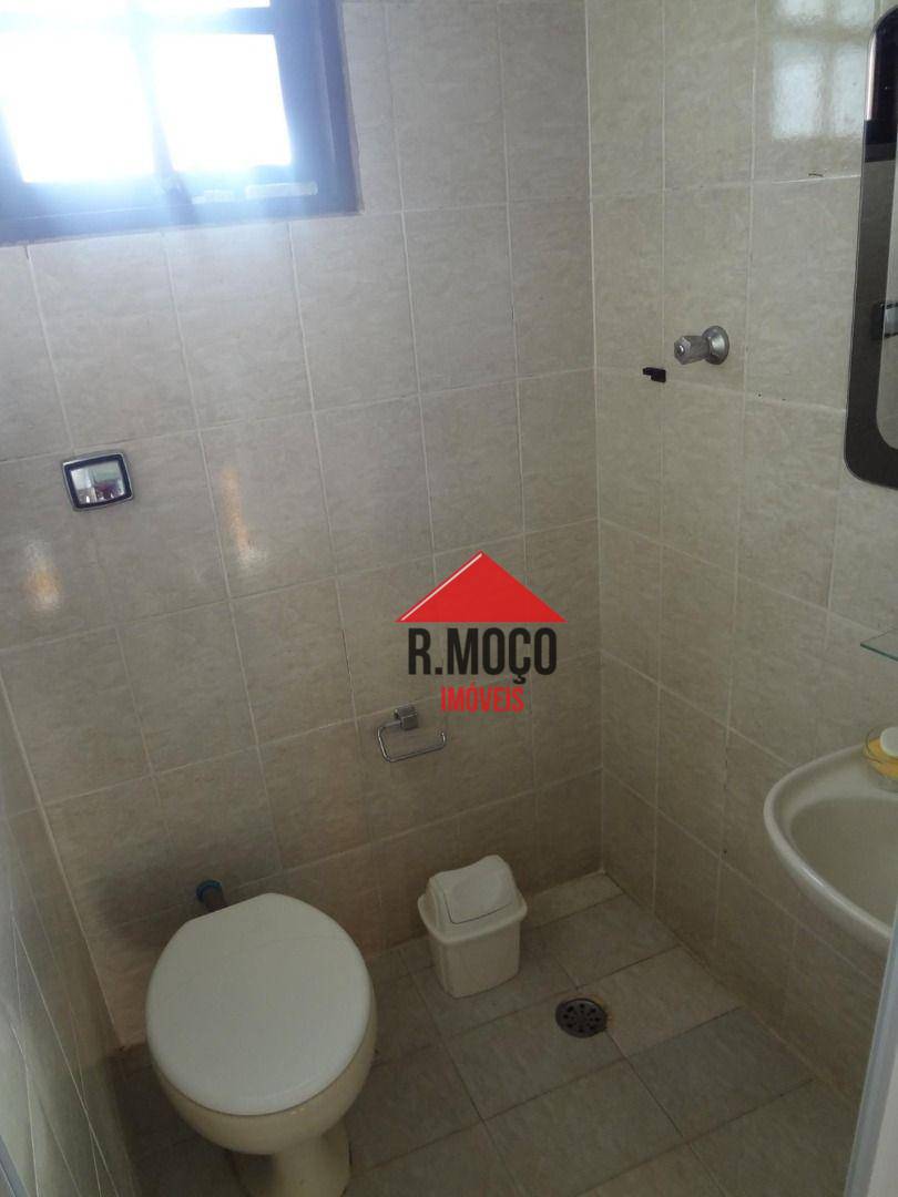 Sobrado à venda com 8 quartos, 100m² - Foto 40