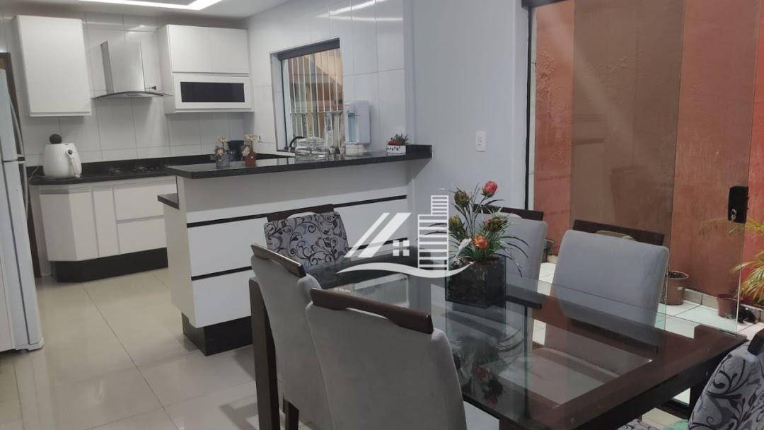 Sobrado à venda com 3 quartos, 290m² - Foto 5