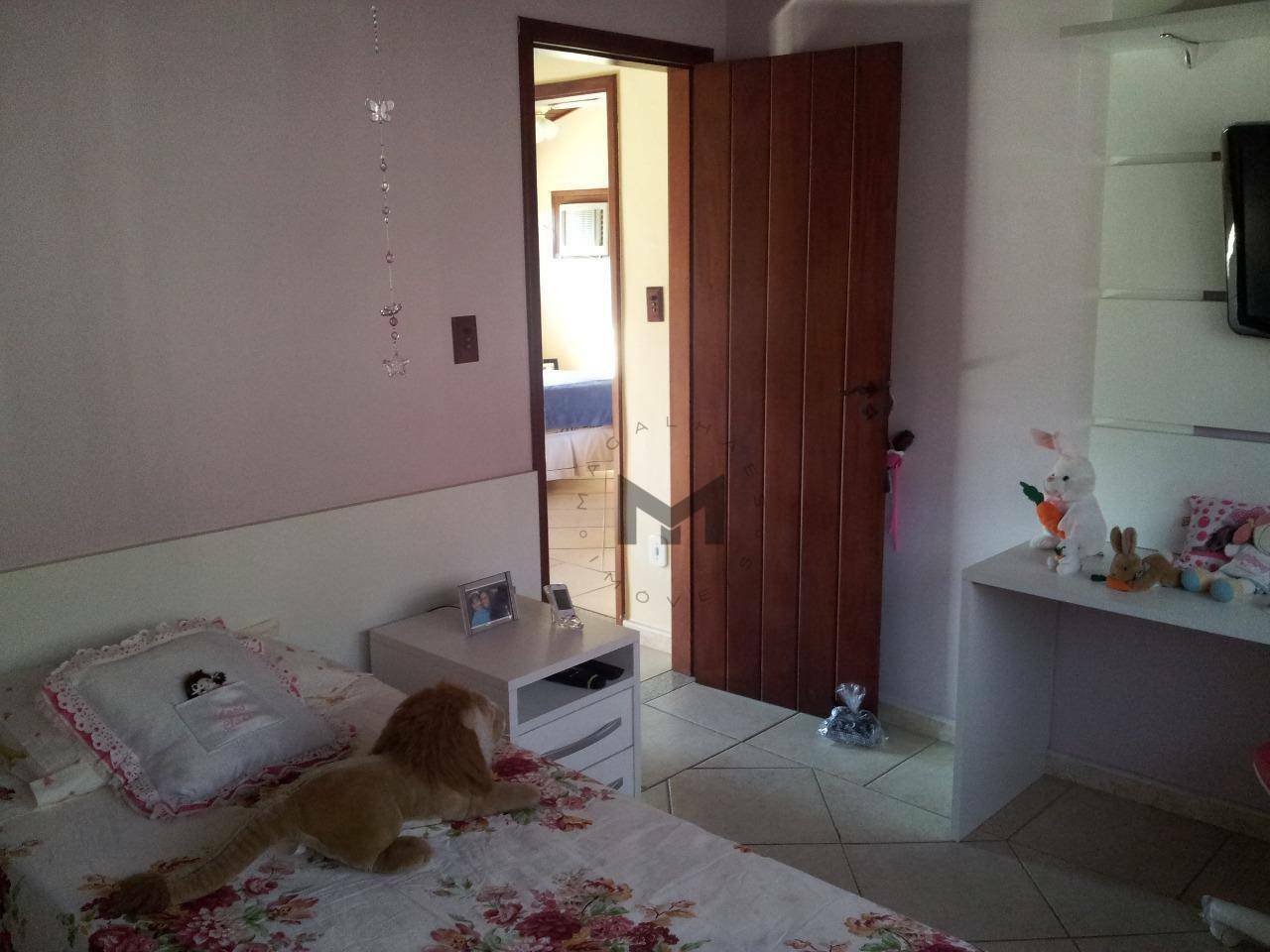 Casa à venda com 3 quartos, 280m² - Foto 22