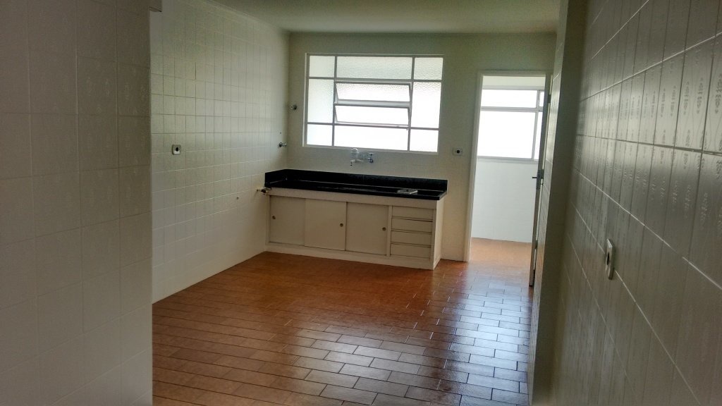 Apartamento para alugar com 3 quartos, 97m² - Foto 7