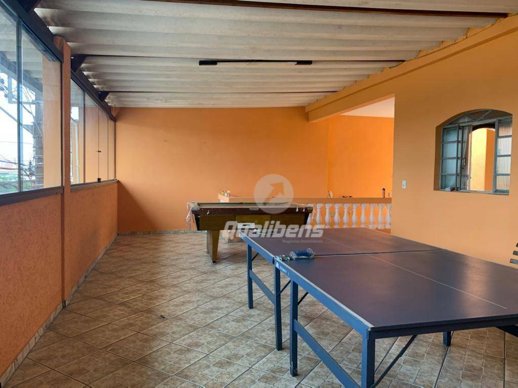 Sobrado à venda com 3 quartos, 290m² - Foto 3