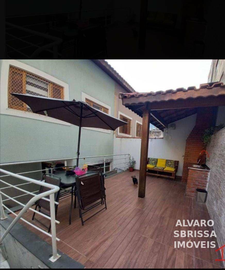 Casa à venda com 3 quartos, 100m² - Foto 5