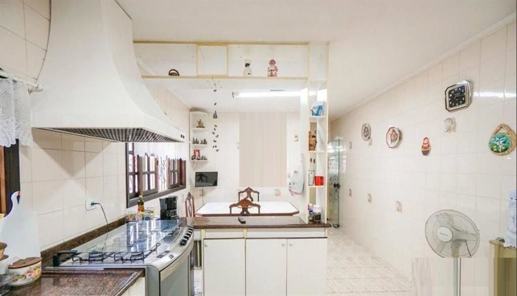 Sobrado à venda com 3 quartos, 210m² - Foto 5