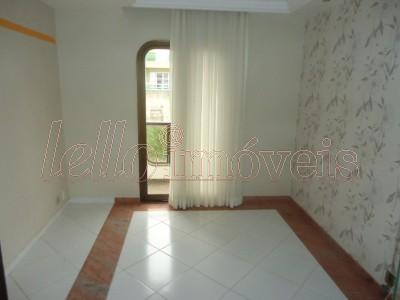 Apartamento para alugar com 3 quartos, 180m² - Foto 3