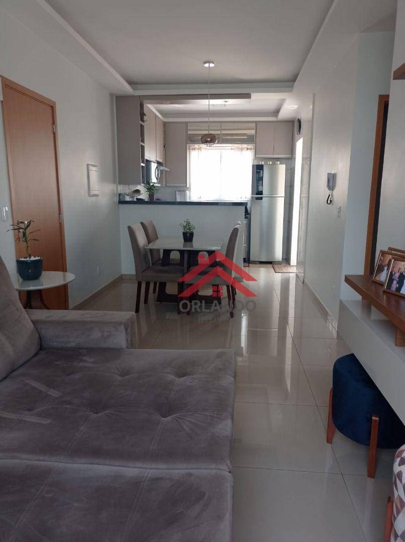 Apartamento à venda com 2 quartos, 62m² - Foto 1