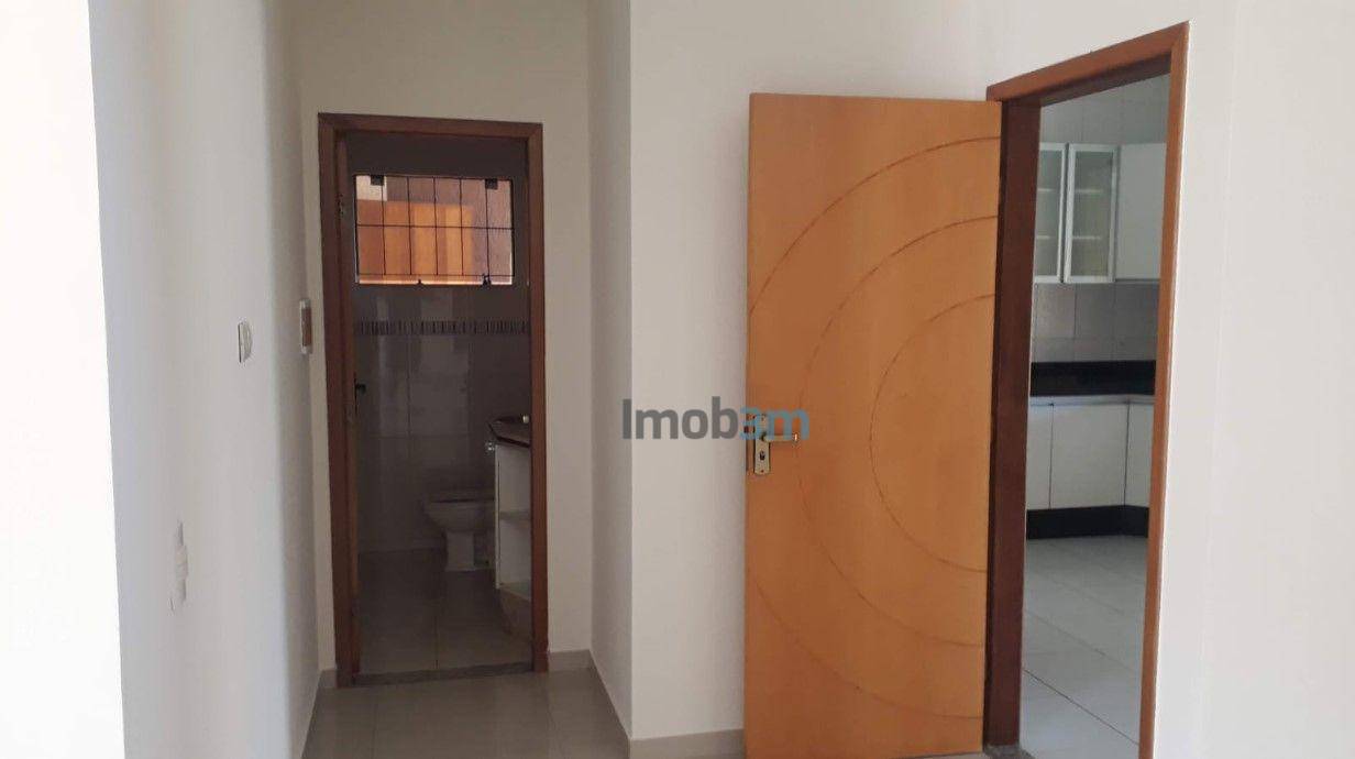 Sobrado à venda com 5 quartos, 300m² - Foto 6