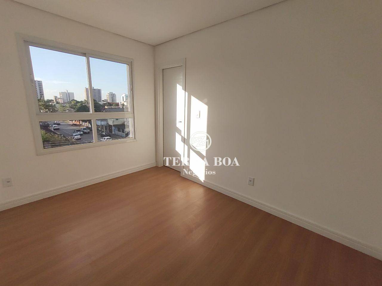 Apartamento à venda com 3 quartos, 108m² - Foto 3