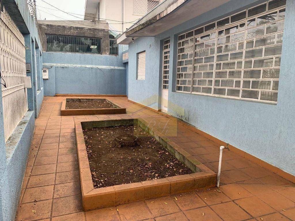 Casa à venda com 4 quartos, 160m² - Foto 2