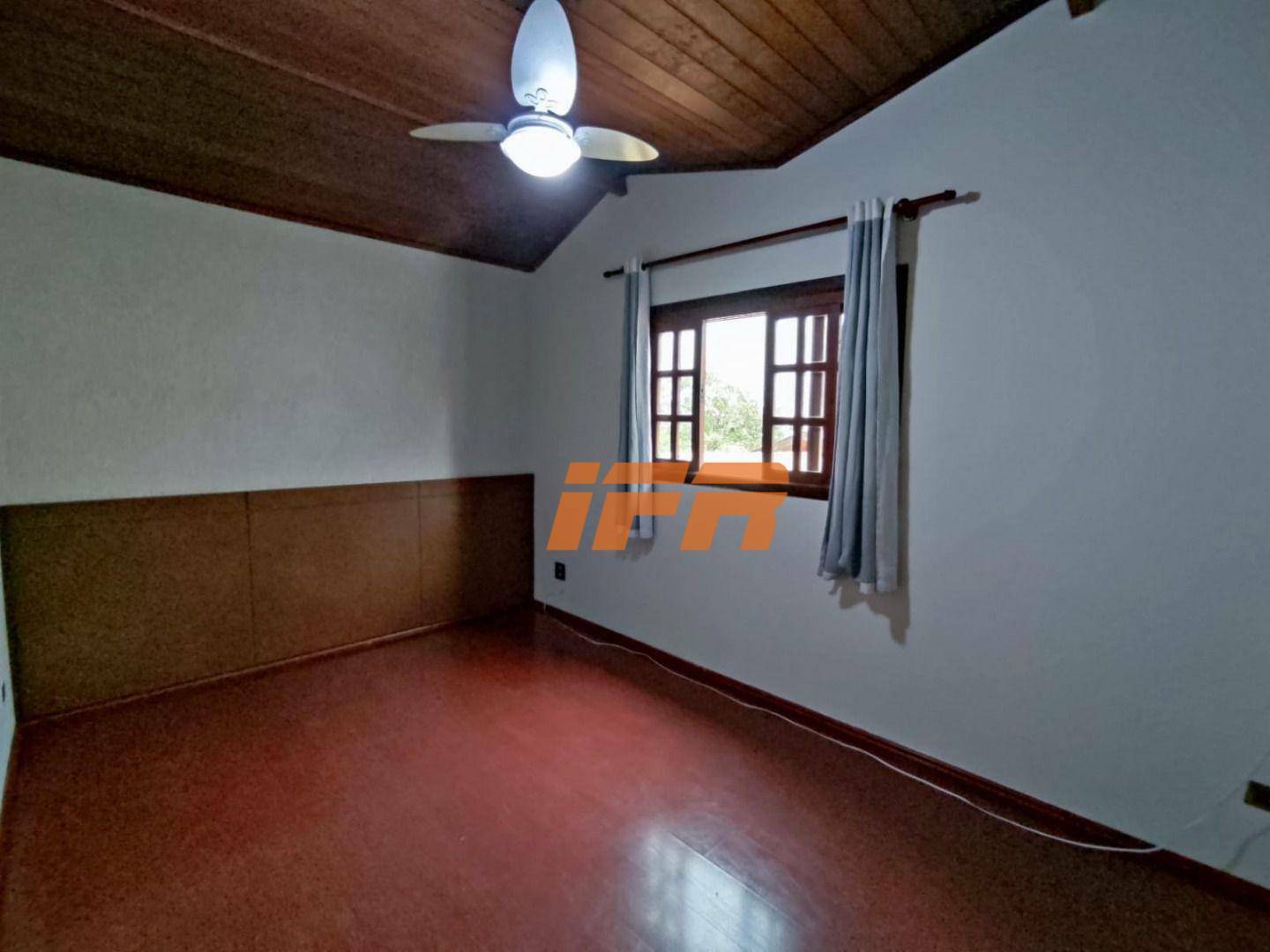 Sobrado à venda e aluguel com 4 quartos, 267m² - Foto 17