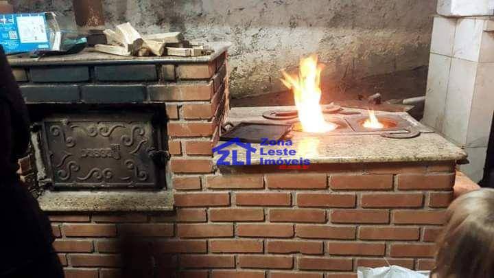 Chácara à venda com 4 quartos, 300m² - Foto 7