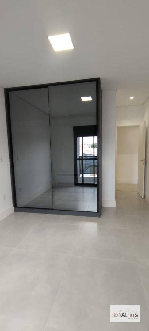 Casa de Condomínio à venda e aluguel com 3 quartos, 198m² - Foto 35