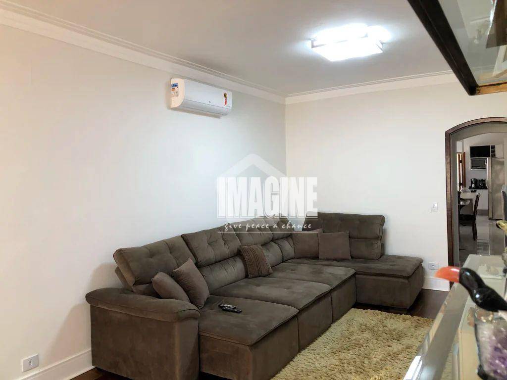 Sobrado à venda com 3 quartos, 340m² - Foto 3