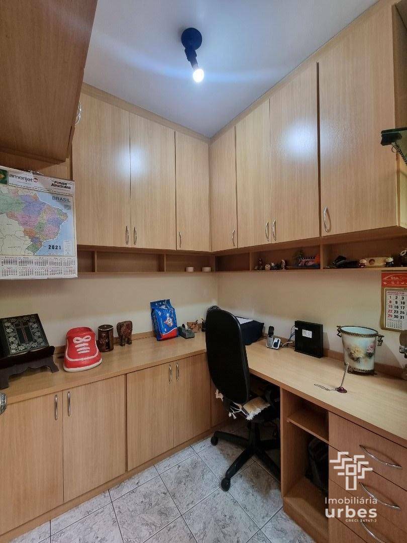 Casa à venda com 3 quartos, 175m² - Foto 15