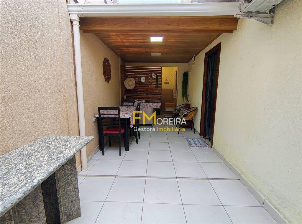 Casa à venda com 3 quartos, 175m² - Foto 11