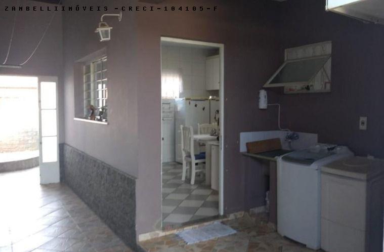 Casa à venda com 3 quartos, 250m² - Foto 17