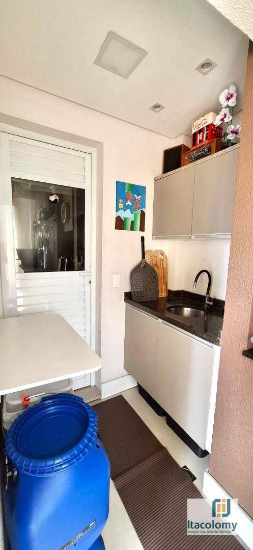 Apartamento à venda com 2 quartos, 68m² - Foto 9