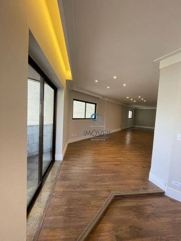 Apartamento à venda com 4 quartos, 176m² - Foto 2