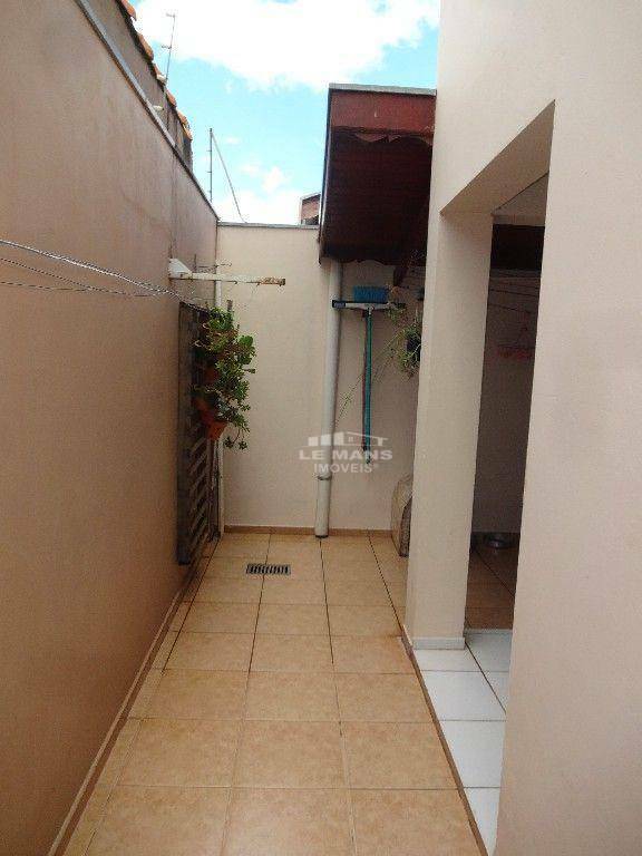 Casa à venda com 3 quartos, 213m² - Foto 61