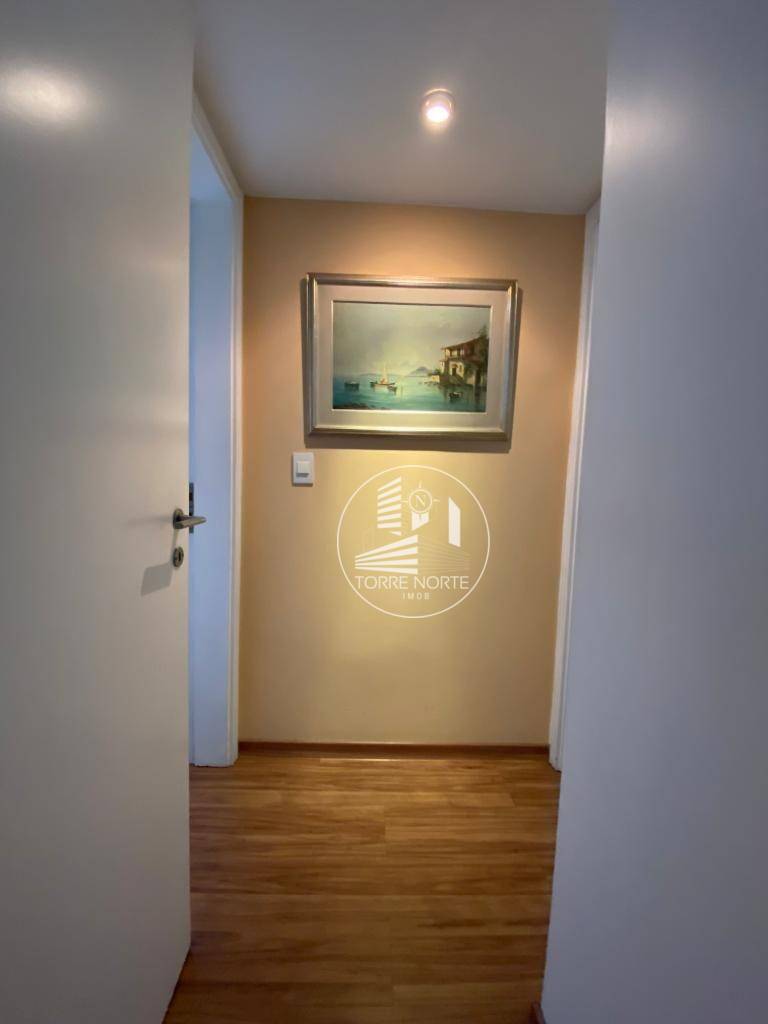 Apartamento à venda com 3 quartos, 130m² - Foto 10