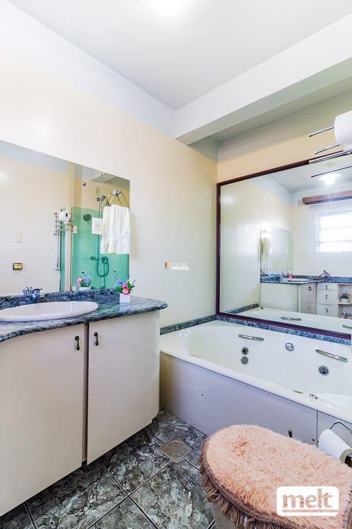 Casa à venda com 1 quarto, 220m² - Foto 5