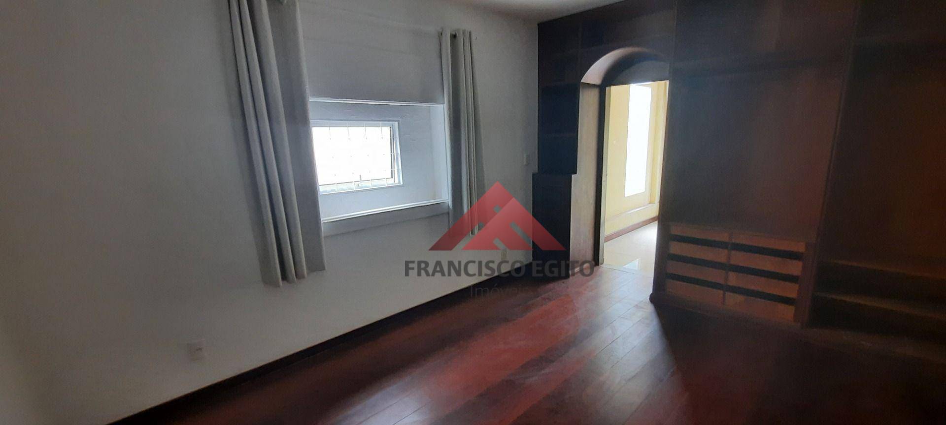 Casa à venda com 3 quartos, 360m² - Foto 31