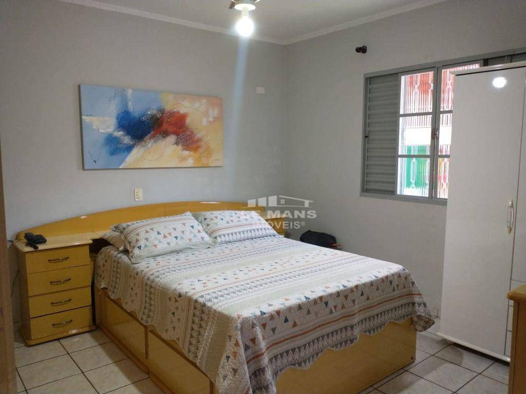 Casa à venda com 3 quartos, 215m² - Foto 10