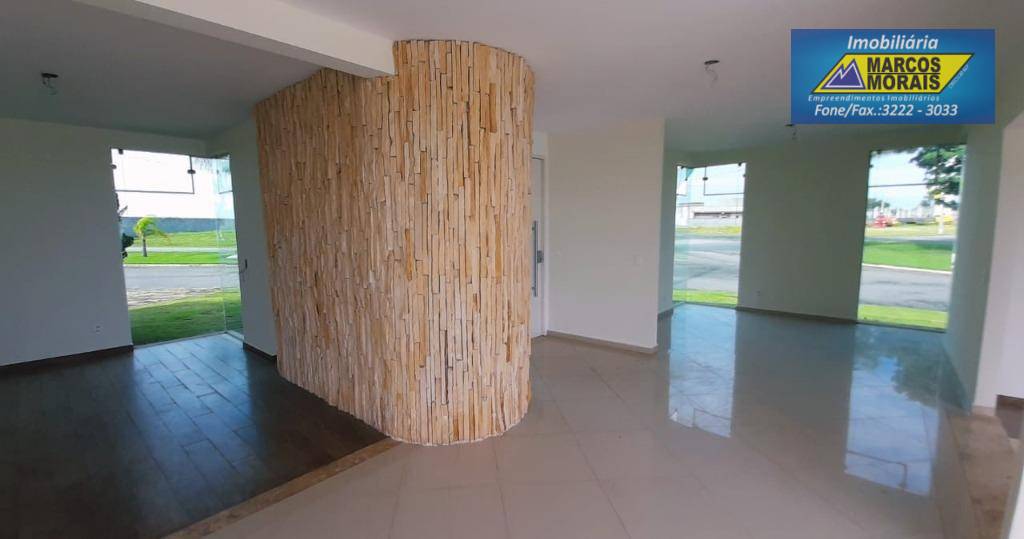 Casa de Condomínio à venda com 3 quartos, 300m² - Foto 9