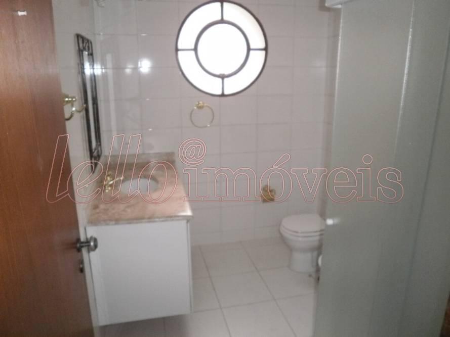 Apartamento para alugar com 4 quartos, 210m² - Foto 22