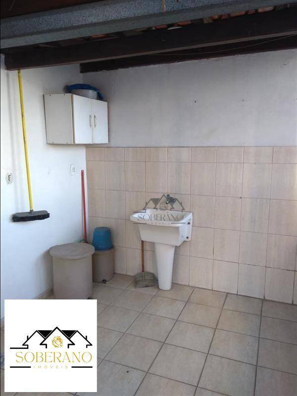 Casa à venda com 3 quartos, 100M2 - Foto 14