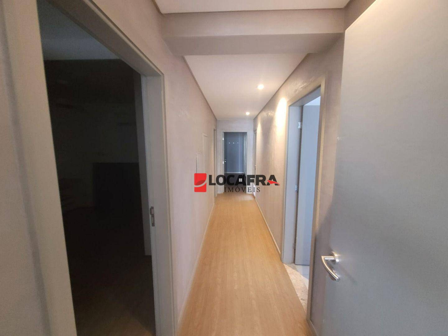 Apartamento à venda com 3 quartos, 245m² - Foto 37