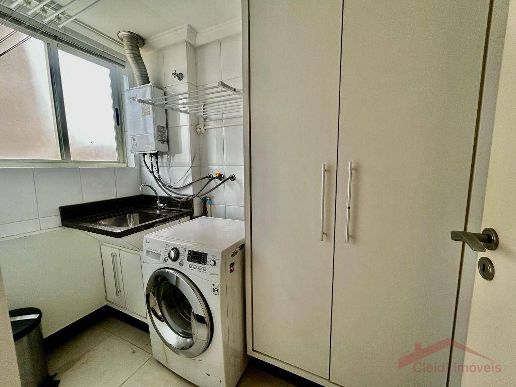 Apartamento para alugar com 2 quartos, 120m² - Foto 16
