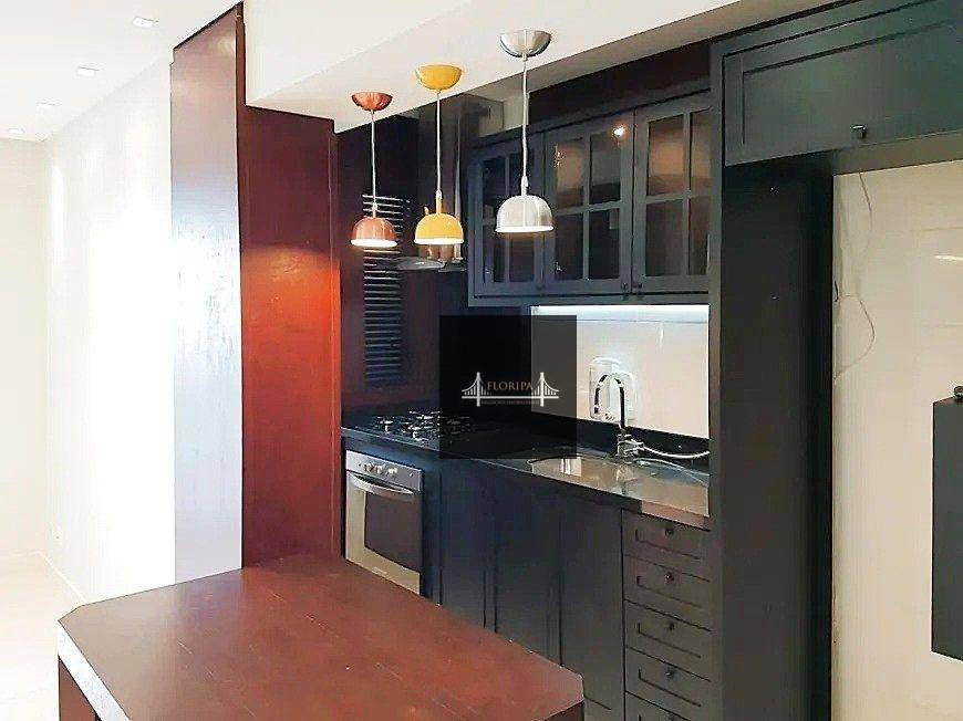 Apartamento à venda com 2 quartos, 66m² - Foto 3