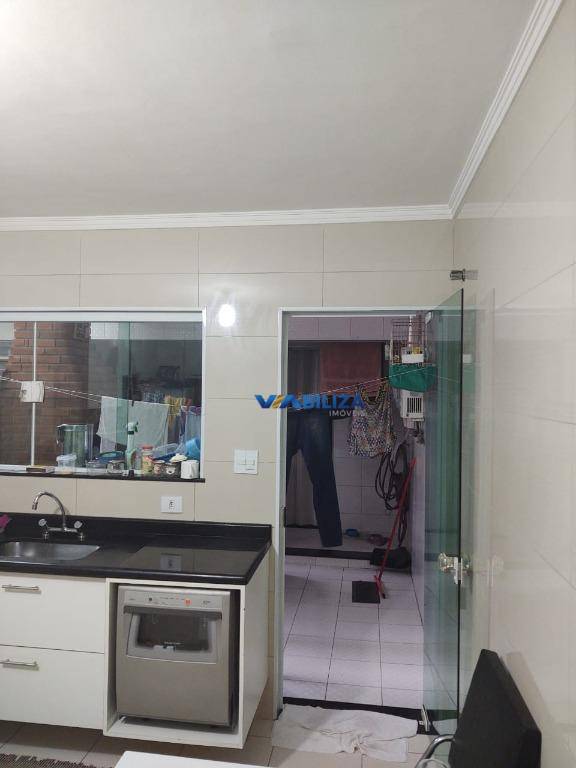 Sobrado à venda com 2 quartos, 134m² - Foto 20