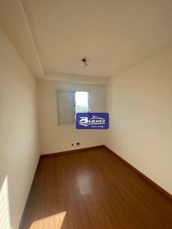 Apartamento à venda com 2 quartos, 67m² - Foto 5