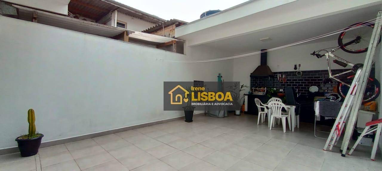 Casa à venda com 3 quartos, 150m² - Foto 25