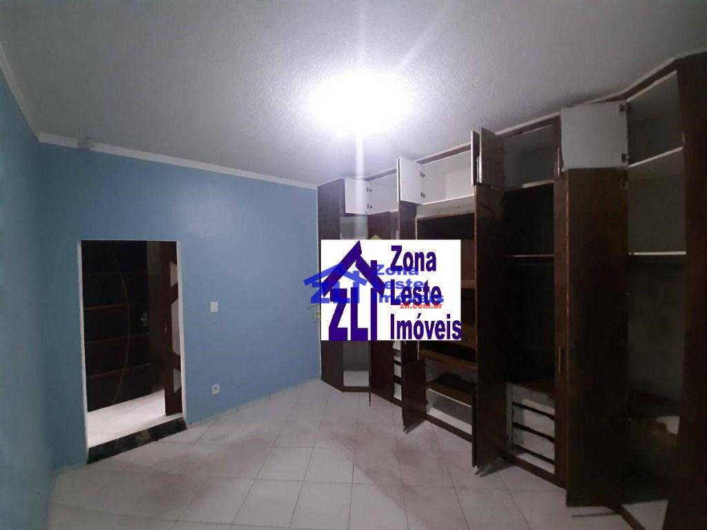 Casa à venda com 3 quartos, 230m² - Foto 12