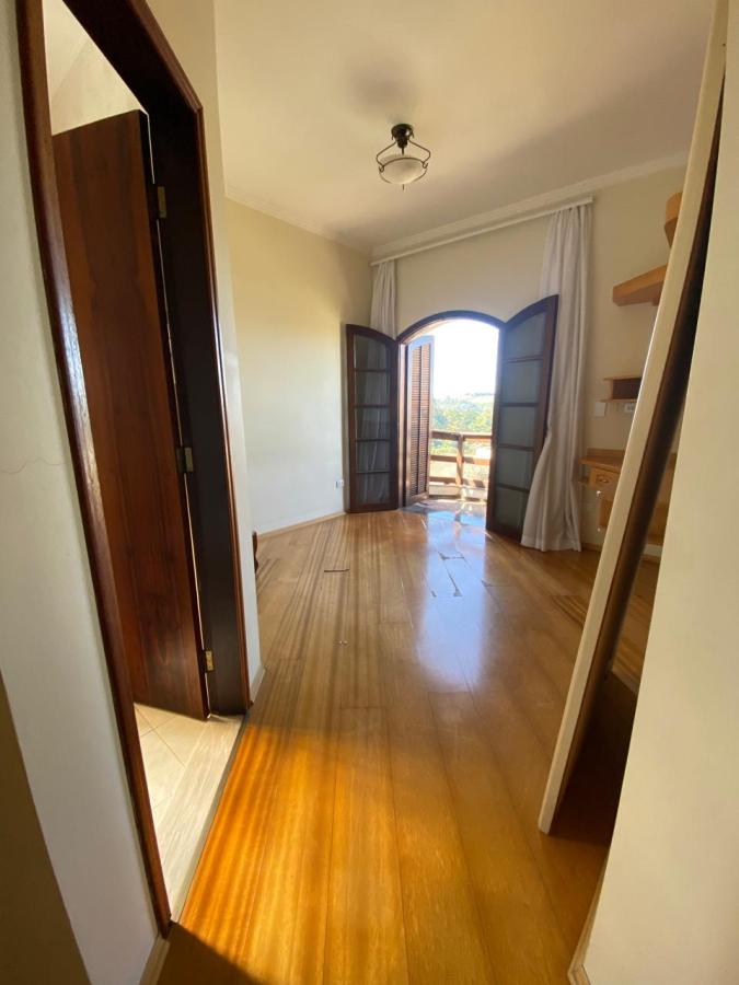 Casa de Condomínio para alugar com 3 quartos, 525m² - Foto 11