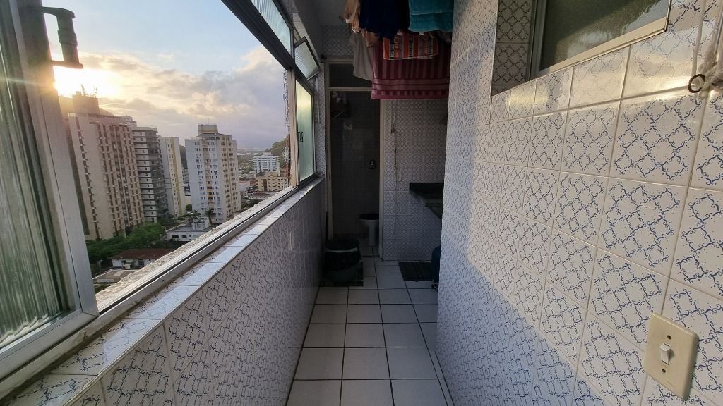 Apartamento à venda com 4 quartos, 130m² - Foto 17