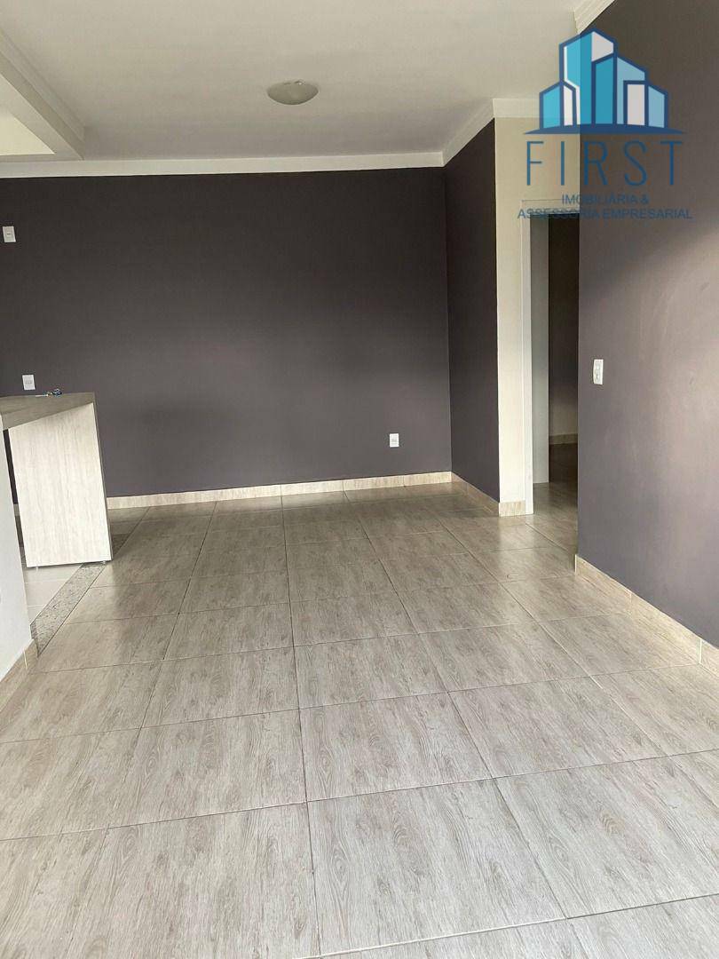 Apartamento à venda com 2 quartos, 70m² - Foto 13