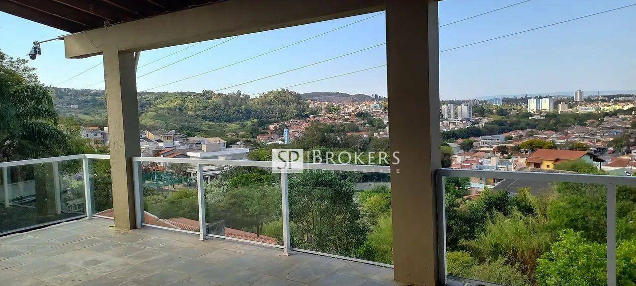 Casa à venda com 3 quartos, 278m² - Foto 4