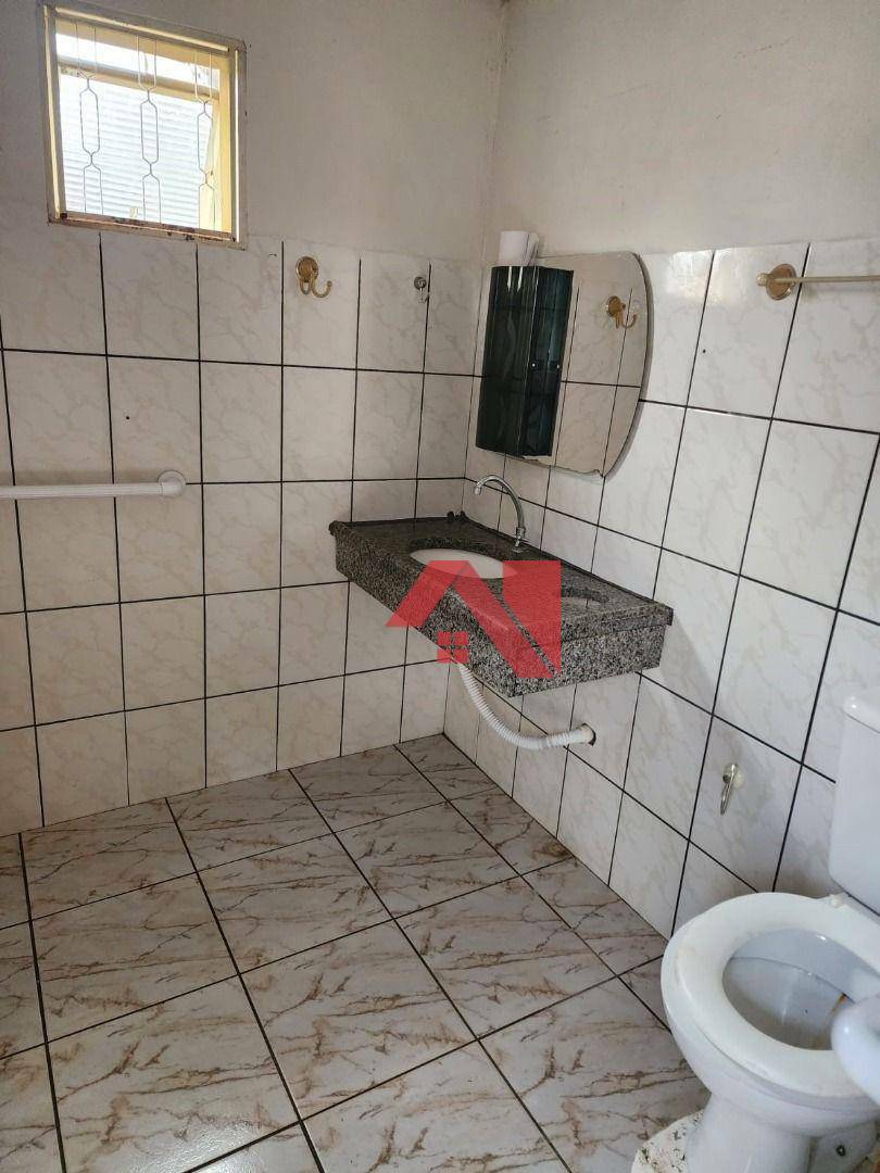 Casa à venda com 2 quartos, 101m² - Foto 3