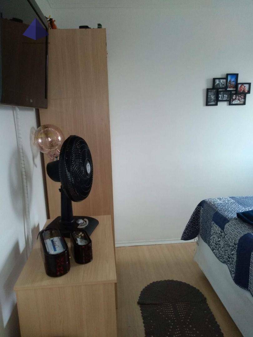 Apartamento à venda com 2 quartos, 47m² - Foto 9