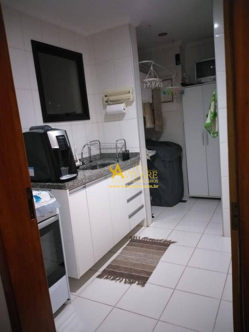 Apartamento à venda com 3 quartos, 82m² - Foto 11