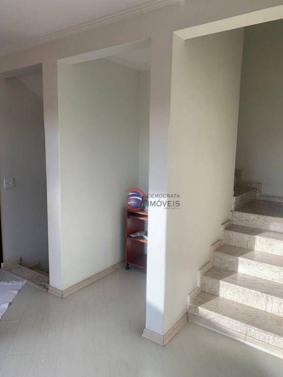 Sobrado à venda com 5 quartos, 500m² - Foto 44