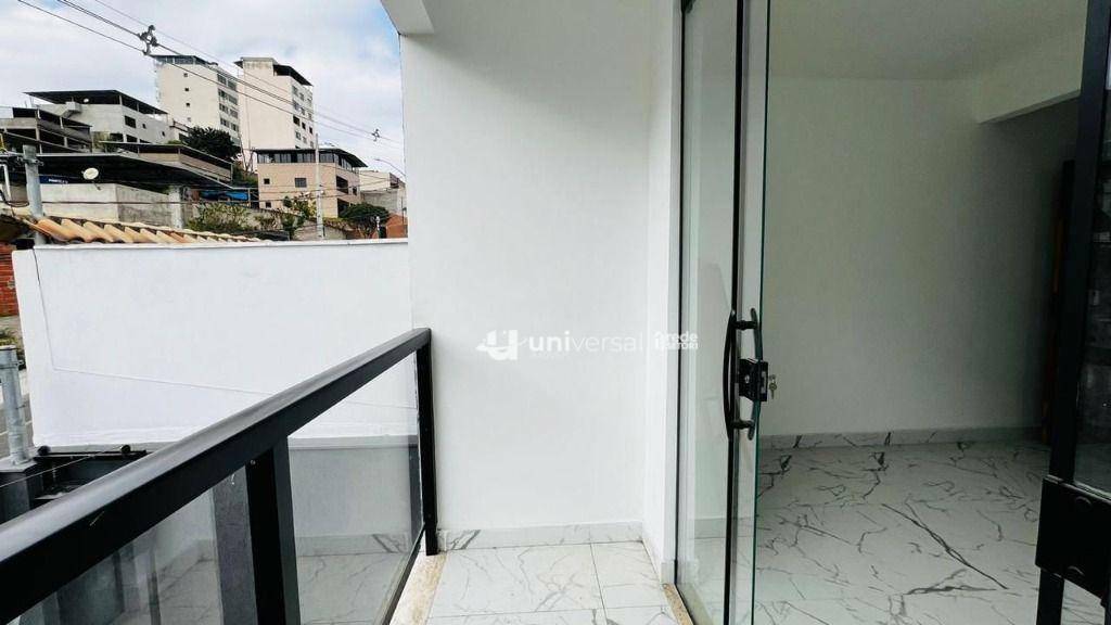Casa à venda com 2 quartos, 108m² - Foto 5